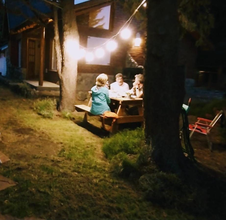 Cabanas Pyracantha Esquel Buitenkant foto
